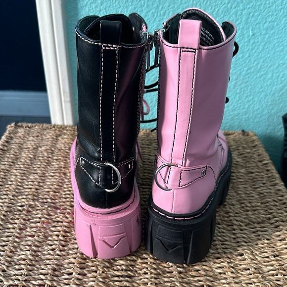 Dolls Kill Current Mood Devil Games Mismatched Combat Boots 5 preowned - Picture 12 of 16